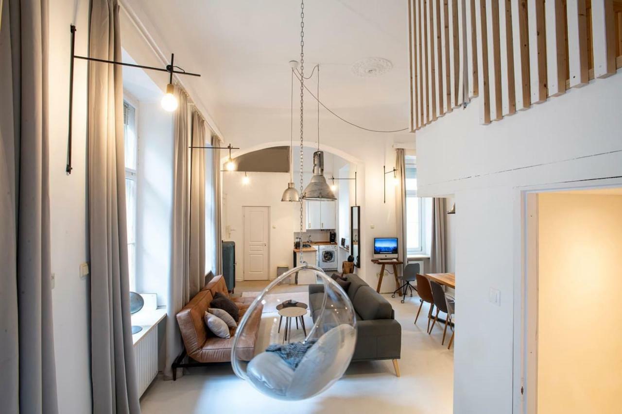 Danube Riverside Designer Apartment In City Center Budapest Luaran gambar